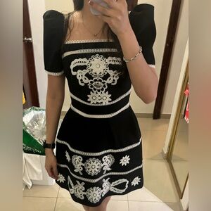 Black and White Sleeveless Mini Sundress with Square Neck